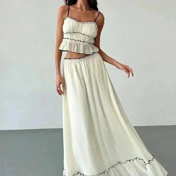 Apricot Casual Women's Vacation Contrast Trim Layered Camisole Top & Skirt - Picture 3 of 9